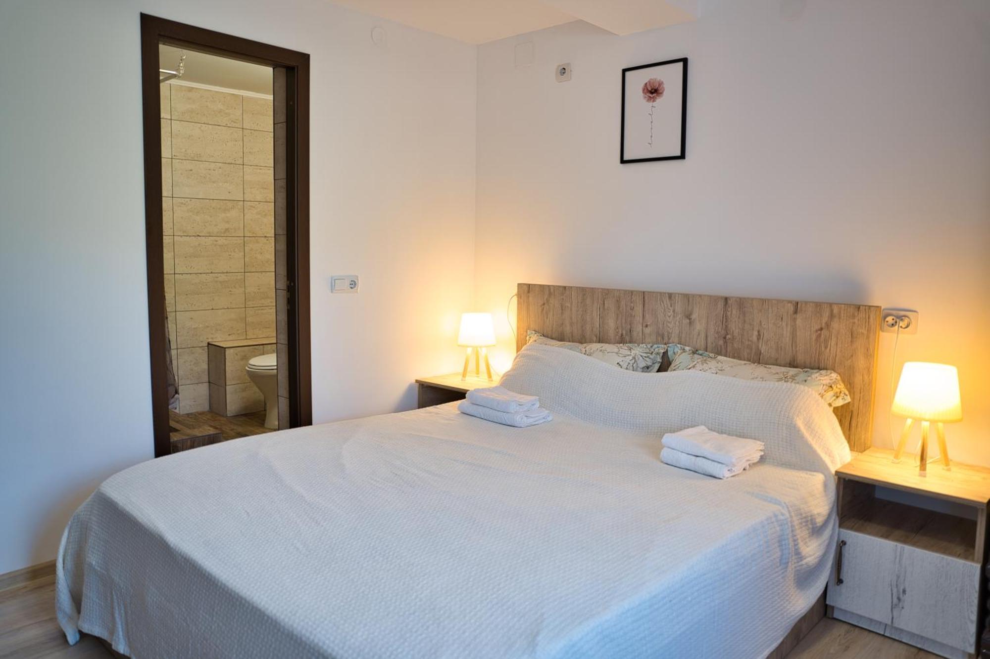 Perla Argesului, Ciubar, Piscina, Lift, Gratar, Cabana, Pensiuni, Hotel Cazare Transfagarasan Curtea De Arges Albestii de Arges Esterno foto