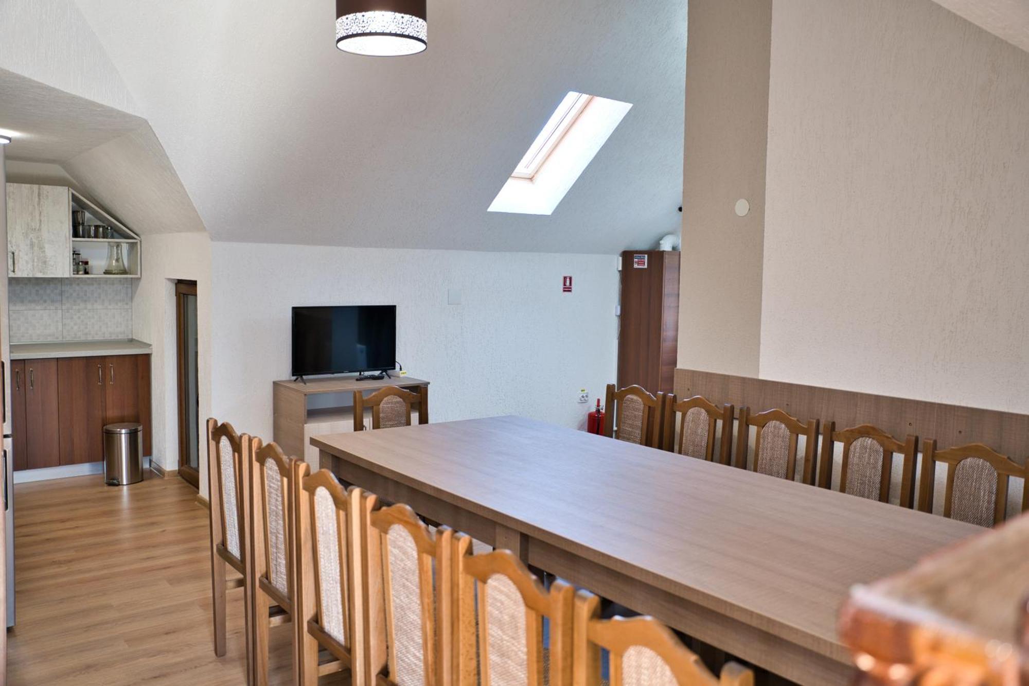 Perla Argesului, Ciubar, Piscina, Lift, Gratar, Cabana, Pensiuni, Hotel Cazare Transfagarasan Curtea De Arges Albestii de Arges Esterno foto